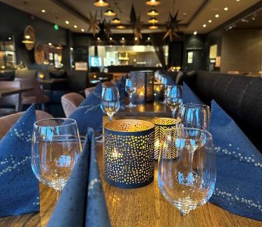 Fjell Hotel | Discover Ågotnes Hotell & Motell: Pet-Friendly Comfort
