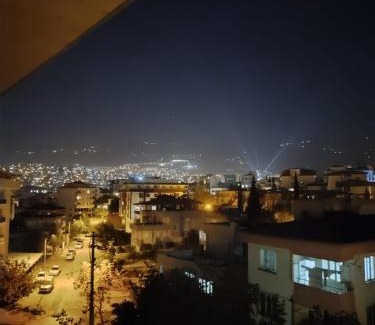 Dulkadiroglu Apartment | Budget-Friendly Çam Suit with Wheelchair Access and Comfort