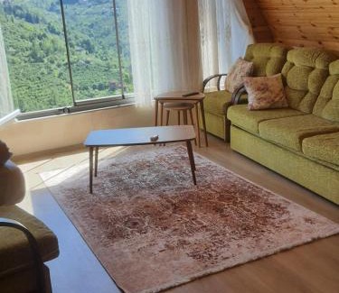 Trabzon Bed & Breakfast | Top-Rated Çatalkaya Bungolov: Pet-Friendly Retreat