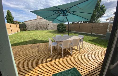 La Chapelle-Basse-Mer House | Discover Échappée de la Loire: Child-Friendly Retreat