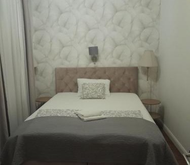 Torokor Bed & Breakfast | Elegant Éjjeli Bagoly Étterem és Panzió - 8.9/10 Rated Stay