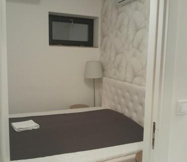 Torokor Bed & Breakfast | Elegant Éjjeli Bagoly Étterem és Panzió - 8.9/10 Rated Stay