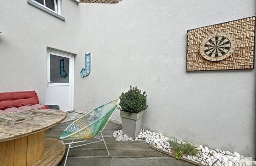 Malo-les-Bains Villa | Elegance by the Sea: Family-Friendly Stay Near the Beach