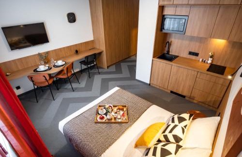 European Quarter Apartment | Elegant Studio Near Parliament with Family-Friendly Amenities
