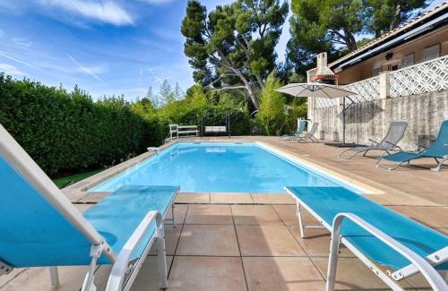Carnoux-en-Provence Villa | Elegant Villa with Private Pool Near Cassis - 4-Star Stay