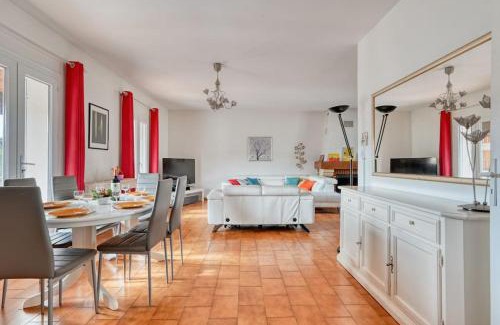 Carnoux-en-Provence Villa | Elegant Villa with Private Pool Near Cassis - 4-Star Stay