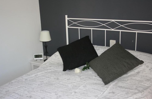 Villanova Apartment | Kid-Friendly Ésera Dos Catedrales with Great Reviews
