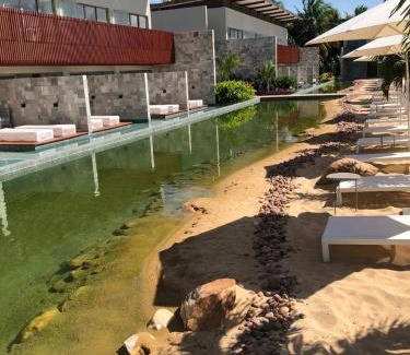 Pipa Hotel | Experience Relaxation at Île de Pipa with Hot Tub & Ocean Views