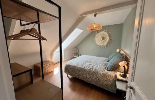 Paimpol Apartment | Relax at Île Logoden with Oceanfront Views for Families