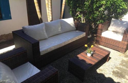 Portal da Ferradura House | Cozy Home in Prime Location with Pool & Pet-Friendly Stay