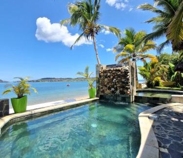 Ambaro Hotel | Discover Ô Bleu Azur: Oceanfront Escape with Pool Access