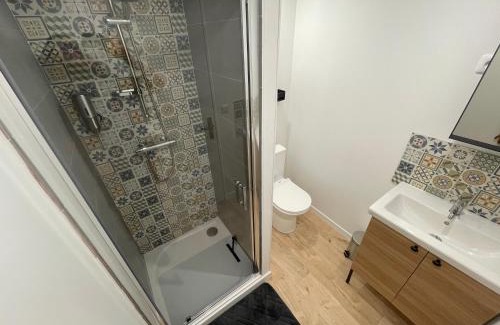 Givors Apartment | Pet-Friendly Paradise at Ô’Bon’Endroit with Ocean Views