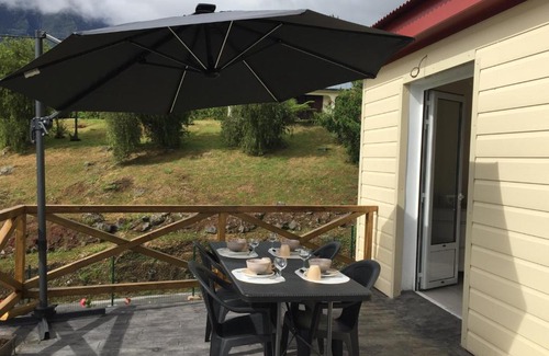 Salazie Bed & Breakfast | Family-Friendly Getaway at Ô cœur de l’île with Hot Tub
