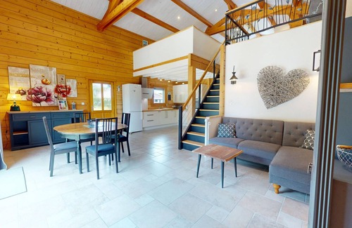 Saint-Maixent-sur-Vie Ski Chalet | Ô Cœur du Bois
