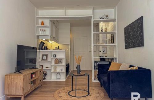 Montargis Apartment | Comfortable Getaway at Ô Centre - Pet & Child Friendly