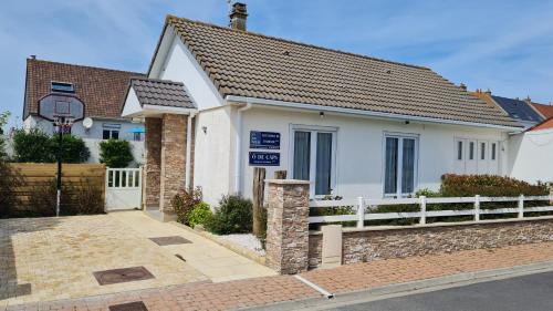 Bleriot-Plage House | Ô de Caps - Just Steps from the Beach with Ocean Views