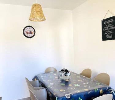 Saint-Joseph House | Discover Ô P'ti Grain D'café: Family-Friendly with Pool