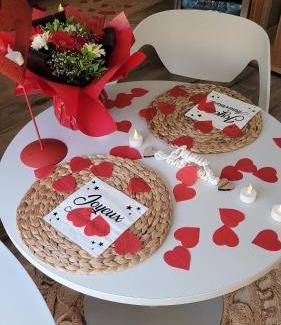 Etaples Bed & Breakfast | Indulge in Comfort at Ô Plaisir Ô Désir with Hot Tub