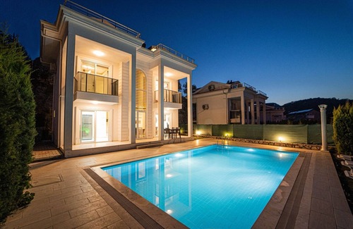 Oludeniz Villa | Relaxing Ölüdeniz Ovacık 4+1 Villa with Pet-Friendly Perks