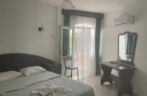 Ayas Mahallesi Hotel | Oceanview Retreat at ÖZTUR OTEL YUMURTALIK, Pet Friendly