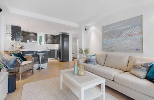 Bergenhus Apartment | Øyjorden Apartment: Guest Rated 9.8 with Family-Friendly Perks