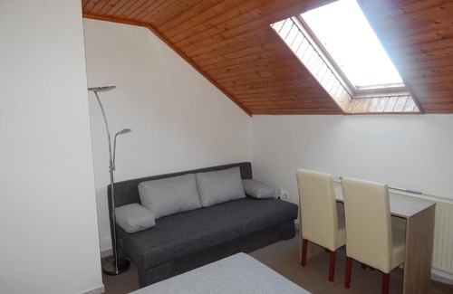 Sarvar House | Discover Újsziget Vendégház: Family-Friendly Retreat