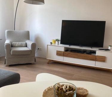 Usti nad Labem-Strekov Apartment | Exceptional Stay at Apartmány pod hradem Střekovem