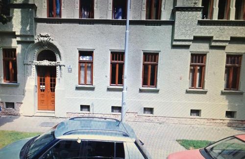 Brno-stred Apartment | Cozy Stay Near City Center with Pet & Child-Friendly Amenities