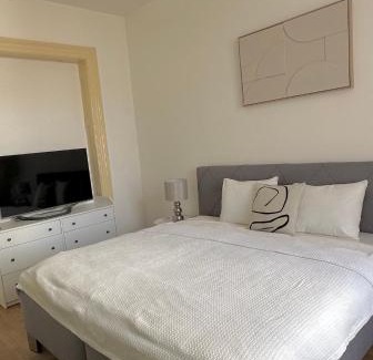 Prague 2 Apartment | Cozy Apartment in Prague City Center - Pet and Child Friendly