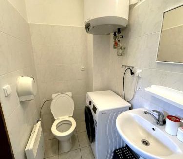 Clunek Apartment | Top-Rated Úzkokolejky Apartments in Kunžak - Family Friendly