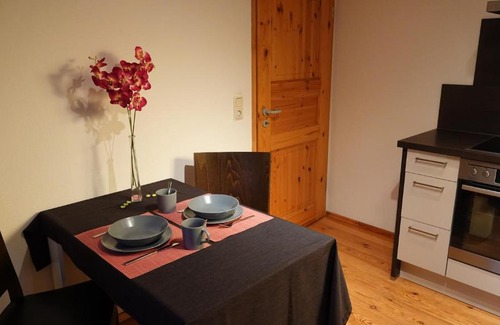 Lauda Apartment | Historic Badhaus: Family-Friendly Stay with High Ratings