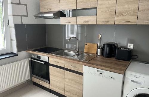 Staufenberg Apartment | Comfortable Übernachtung by Tag: Family-Friendly Escape