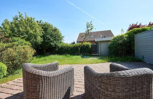 Burgstaaken House | Experience Comfort at Haus Ülleken in Fehmarn, Pet-Friendly Stay