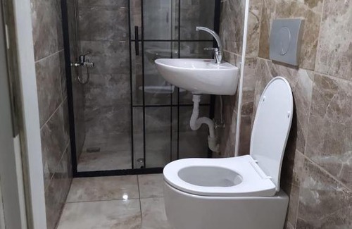 Uskudar Apartment | Discover Üsküdar Çarşı: Your Gateway to Local Culture