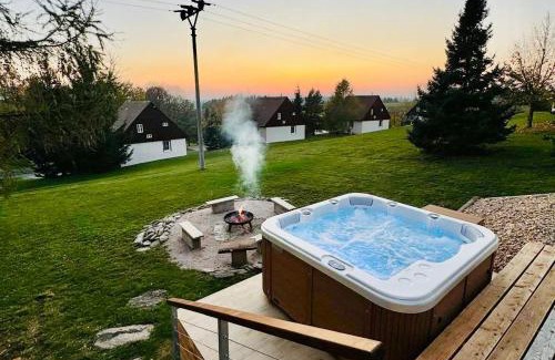 Cerny Dul Apartment | Inviting Horská Chata with Sauna in Čistá v Krkonoších