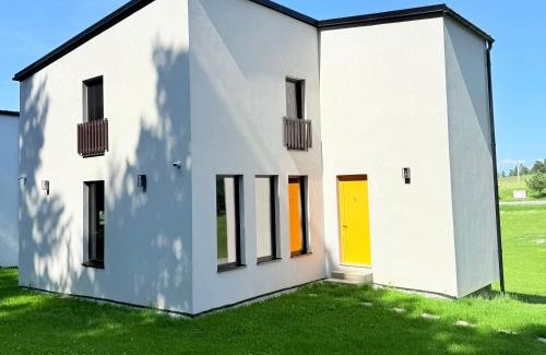 Spisske Tomasovce House | Exceptional Ďurkovec Centrum: Family-Friendly Retreat