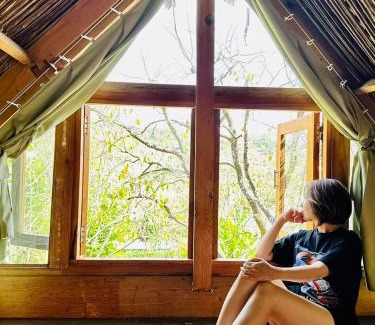 Da Lat House | Cozy Đà Lạt Củi Homestay with Fireplace & Hot Tub