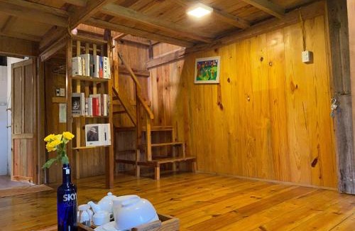 Da Lat House | Cozy Đà Lạt Củi Homestay with Fireplace & Hot Tub