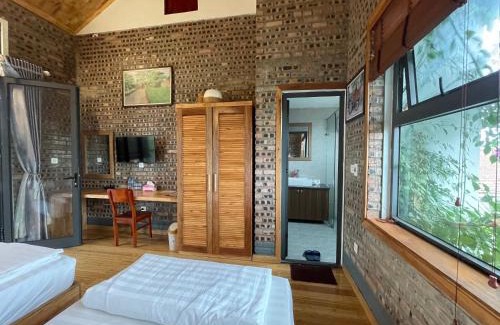 Son Tay House | Child-Friendly Đường Lâm Homestay - House Number 9 Awaits