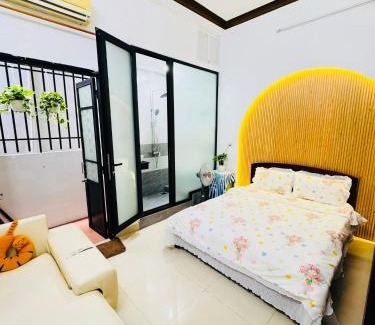 Hue House | Guest Rated 10/10 at Sapphire Homestay, Pet-Friendly Retreat