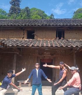 Ha Giang House | Đời Đá Homestay Lao Xa