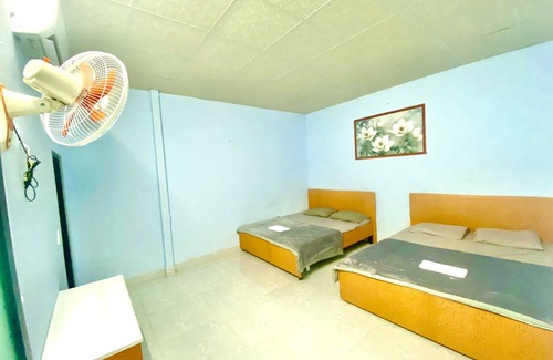 Dong Xoai House | Charming ĐOAN GIA: Child-Friendly Stay with Breakfast