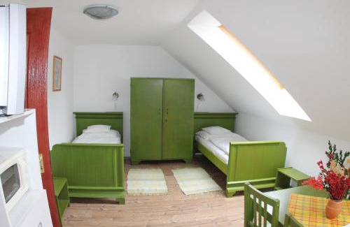 Szalafo Hotel | Cozy Őrszem Fogadó: Family-Friendly with Breakfast Included