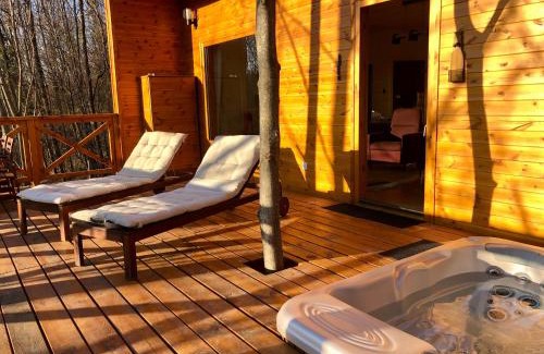 Zalaujlak House | Delightful Őzlak Lombház: Guest Rated 9.8 with Hot Tub