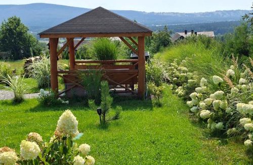 Bodzentyn Ski Chalet | Pet-Friendly Escape at Świętokrzyskie Stodoły - Domek AJWO