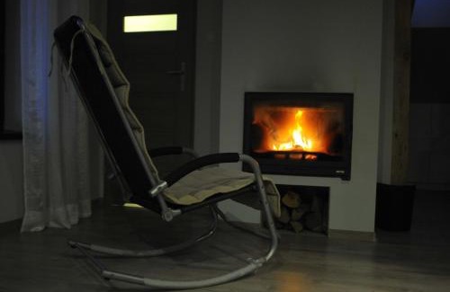 Naleczow Apartment | Family-Friendly Escape at Świerkowe Zacisze Nałęczów