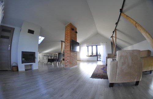 Naleczow Apartment | Family-Friendly Escape at Świerkowe Zacisze Nałęczów