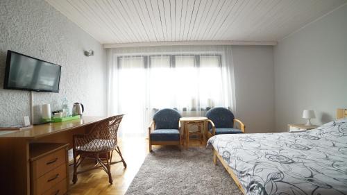 Naleczow House | Discover Świerkowy Nałęczów: Family-Friendly Retreat