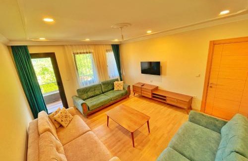Uzungol Apartment | Family-Friendly Getaway at Şahin Apart - 9/10 Guest Rating