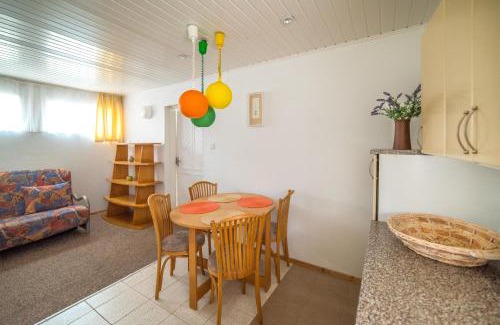 Neringa Apartment | Family-Friendly Getaway at Šalia Marių Near the Lake